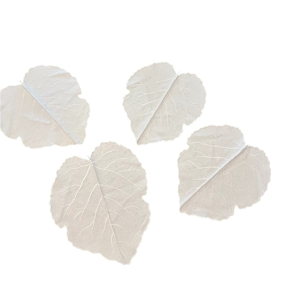 Vintage Set Of 4 Leaf Decor Large Leaf Shaped Placemats Embroidered White Cream